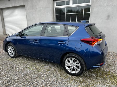 2016 Toyota Auris - photo 12