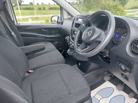 2023 Mercedes-Benz Vito - photo 4