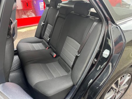 2013 Toyota Avensis - photo 21