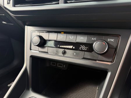 2018 Volkswagen Polo - photo 16