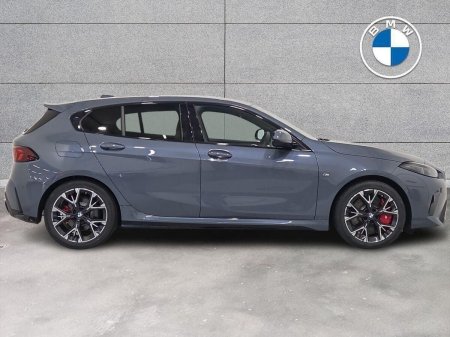 2026 BMW 1-Series - photo 24