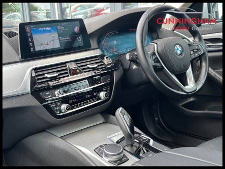 2020 BMW 5-Series - photo 10