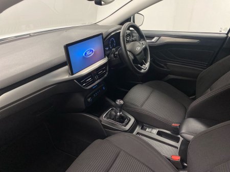 2024 Ford Focus - photo 2