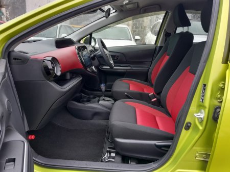 2017 Toyota Aqua - photo 14