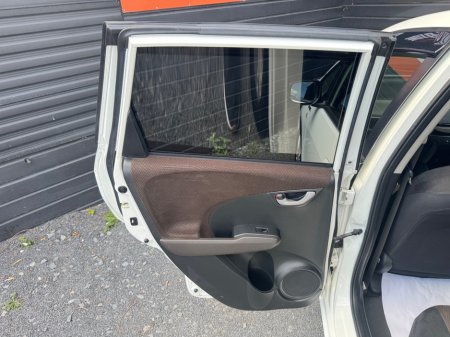 2013 Honda Fit - photo 18