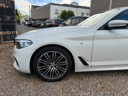 2019 BMW 5-Series - photo 8