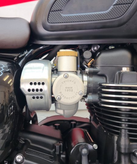 2023 Triumph Bonneville - photo 8
