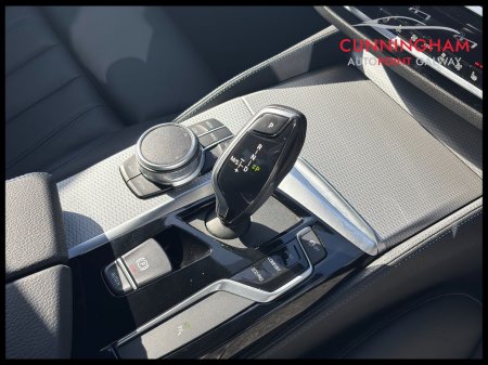 2020 BMW 5-Series - photo 24