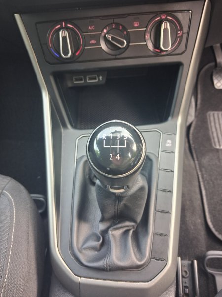 2018 Volkswagen Polo - photo 9