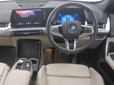 2024 BMW iX1 - photo 5