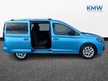 2025 Ford Tourneo Connect - photo 4