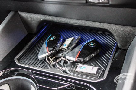 2024 BMW 5-Series - photo 25