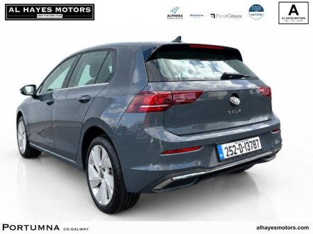 2025 Volkswagen Golf - photo 3