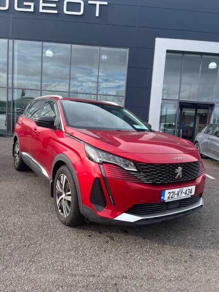 2022 Peugeot 5008 1.5 BlueHDi 130bhp Allure Auto