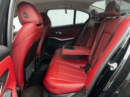 2023 BMW 3-Series - photo 19