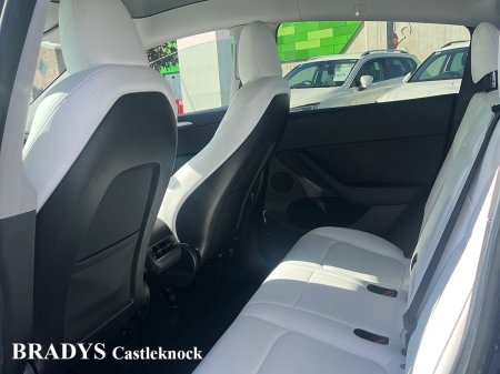 2023 Tesla Model Y - photo 17