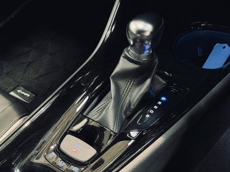 2019 Toyota C-HR - photo 18