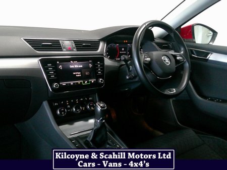 2022 Skoda Superb - photo 16