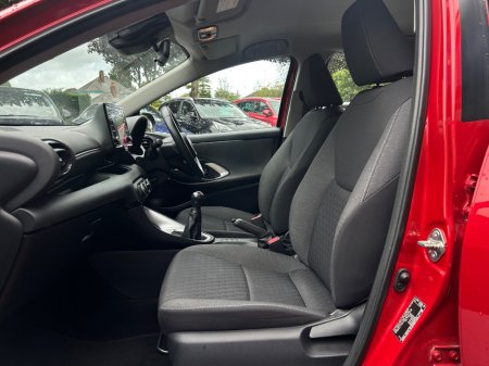 2022 Toyota Yaris - photo 11