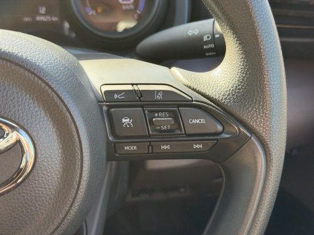 2020 Toyota Yaris - photo 21