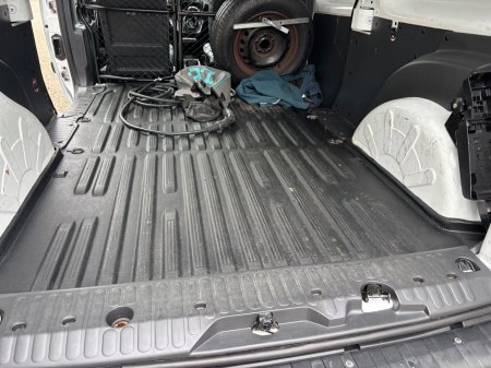 2020 Renault Kangoo - photo 9