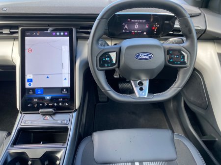 2025 Ford Capri - photo 12