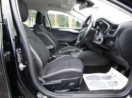 2019 Ford Focus - photo 13