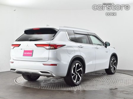 2023 Mitsubishi Outlander - photo 5