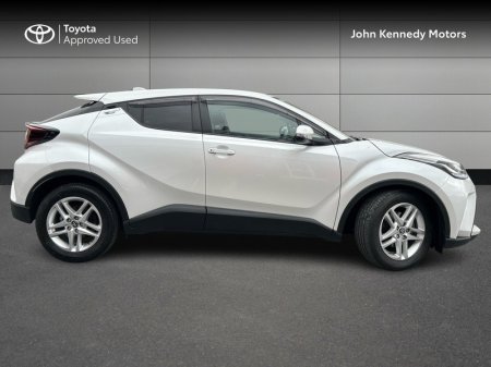 2023 Toyota C-HR - photo 3