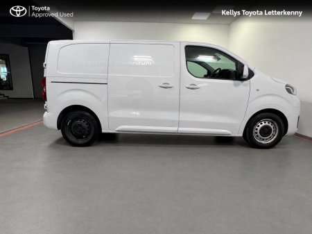 2024 Toyota Proace - photo 3