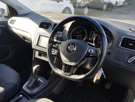 2017 Volkswagen Polo - photo 10