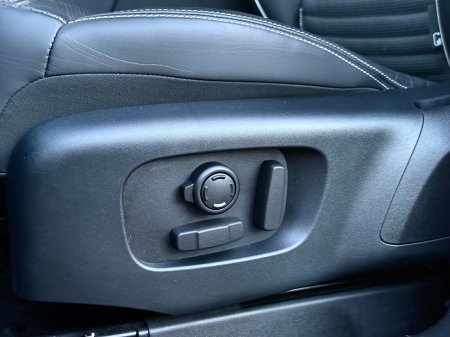 2021 Land Rover Discovery - photo 16