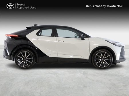 2024 Toyota C-HR - photo 3