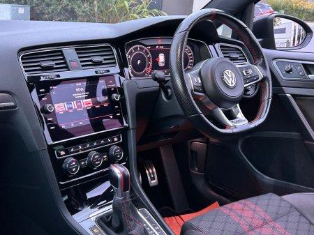 2019 Volkswagen Golf - photo 25