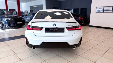 2025 BMW 3-Series - photo 25