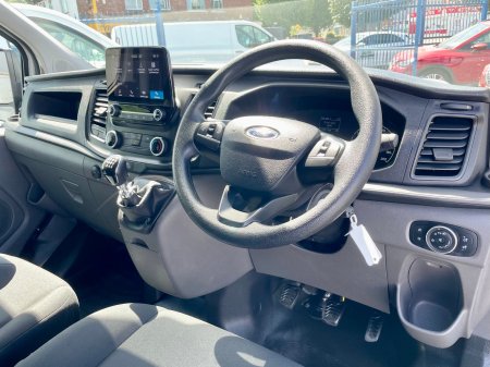 2023 Ford Transit Custom - photo 4