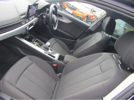 2022 Audi A4 - photo 9