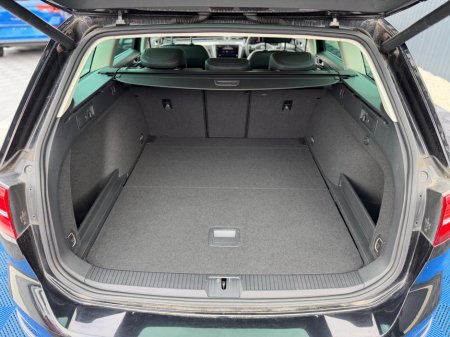2018 Volkswagen Passat - photo 40