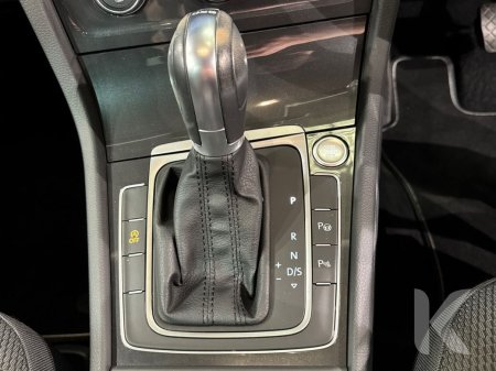 2019 Volkswagen Golf - photo 14