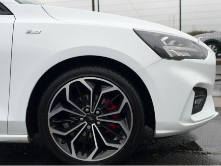 2020 Ford Focus - photo 7