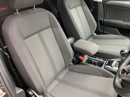 2023 Volkswagen T-Roc - photo 17