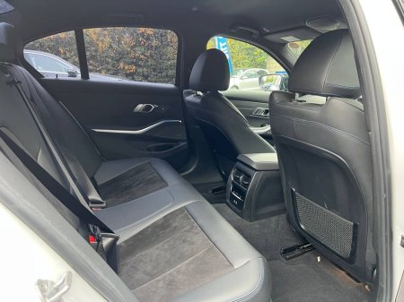 2021 BMW 3-Series - photo 8