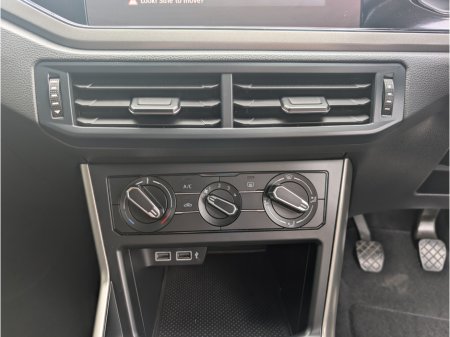2020 Volkswagen Polo - photo 15