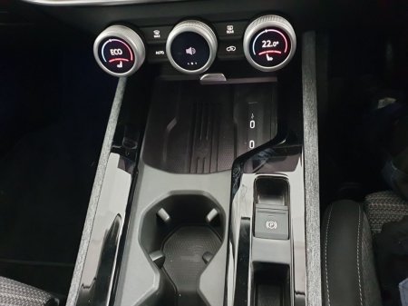 2025 Skoda Superb - photo 36