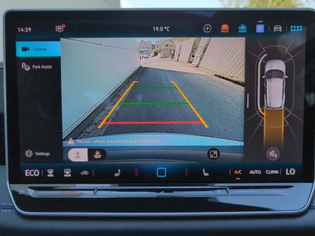 2025 Volkswagen Tiguan - photo 21