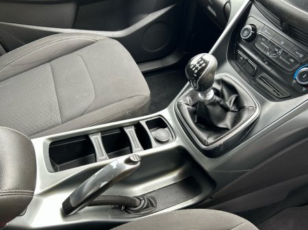 2018 Ford Kuga - photo 10