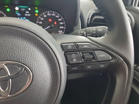 2024 Toyota Yaris - photo 29