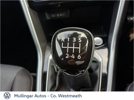 2025 Volkswagen T-Roc - photo 16