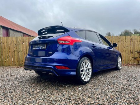 2018 Ford Focus - photo 17
