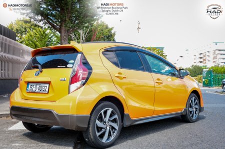 2015 Toyota Aqua - photo 4